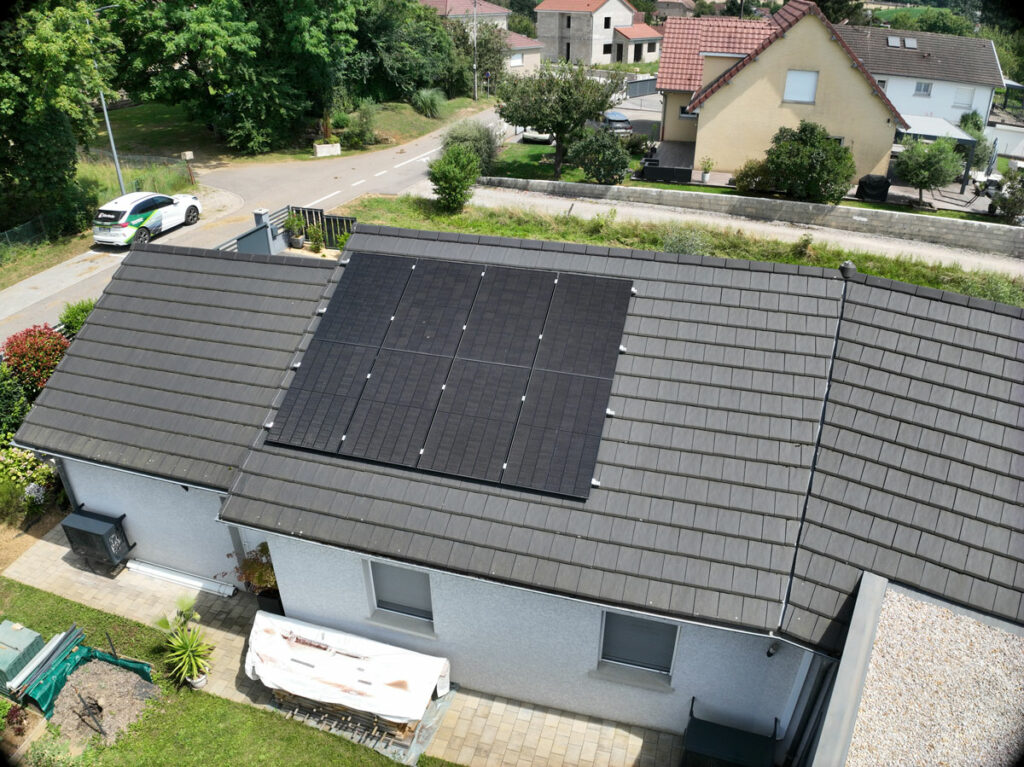 installation-panneaux-solaires-berthelange